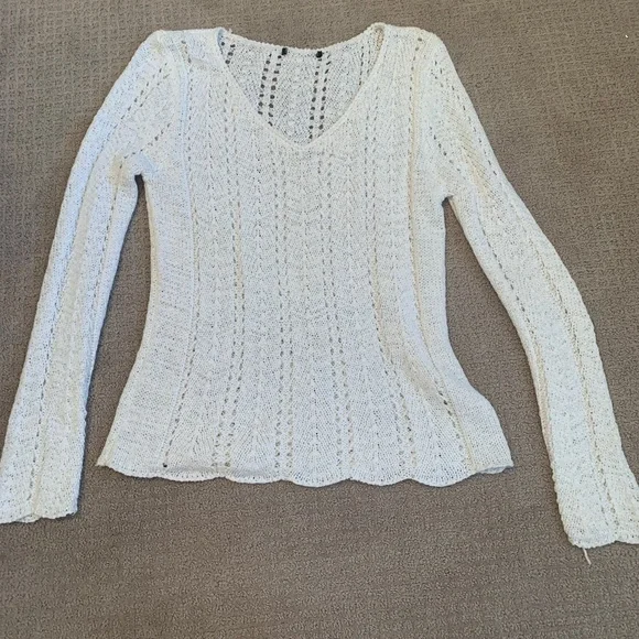 Knit sweater - Picture 1 of 3